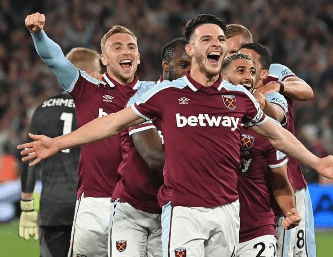 世体：奥尔莫左肩恢复情况良好，预计明年1月4日加泰德比复出（世体：奥尔莫左肩恢复顺利，预计将于明年1月4日的加泰德比复出）