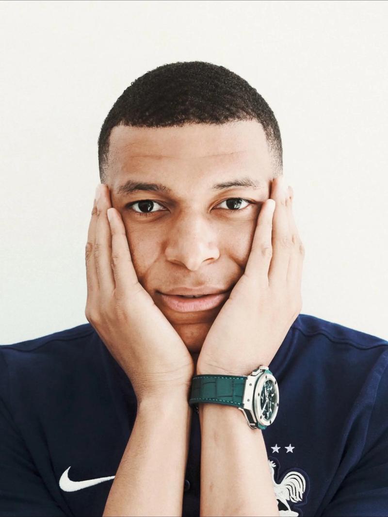 郎平已无回归可能！2次把中国女排带出低谷，一个时代宣告终结（郎平回归无望：两度带领中国女排走出低谷的时代落幕）