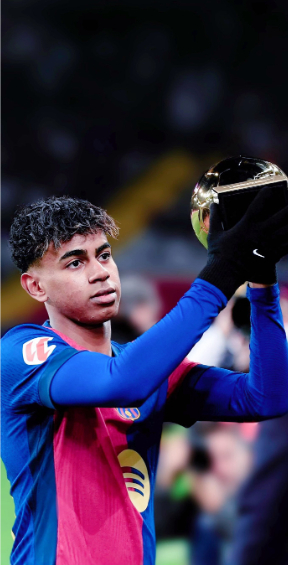 德天空：曼联目前尚未向莱比锡就谢什科转会提交书面报价（德天空：曼联尚未向莱比锡递交关于谢什科转会的书面报价）