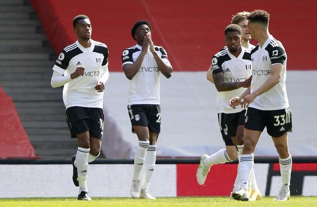 射正率暴跌+机会锐减！TA解析：萨拉赫进攻数据显著下滑（TA解读：萨拉赫进攻表现显著下滑——射门准星跳水、机会产出骤减）