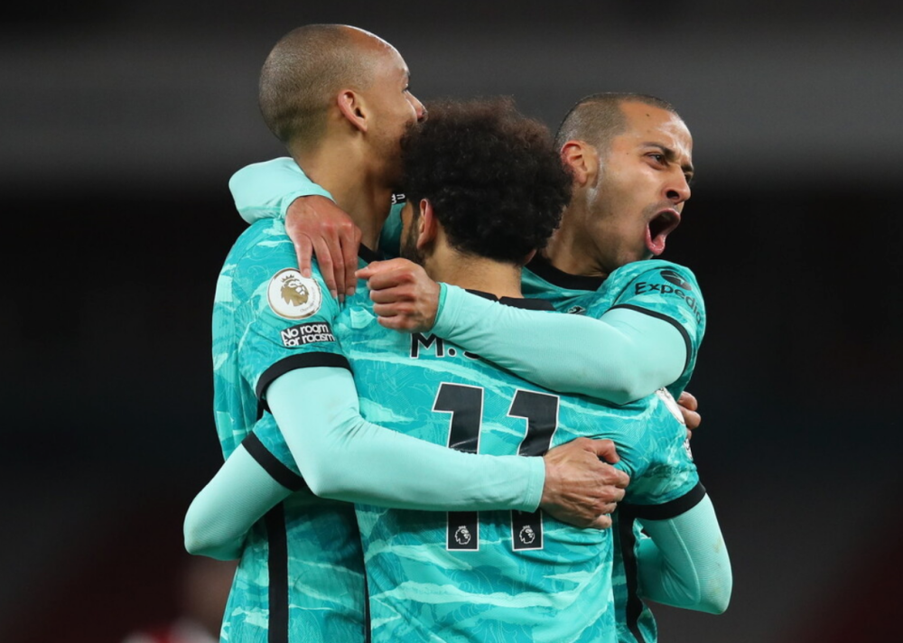 亚特兰大2比1逆转切尔西，德凯特拉雷制胜（德凯特拉雷绝杀，亚特兰大2-1逆转切尔西）