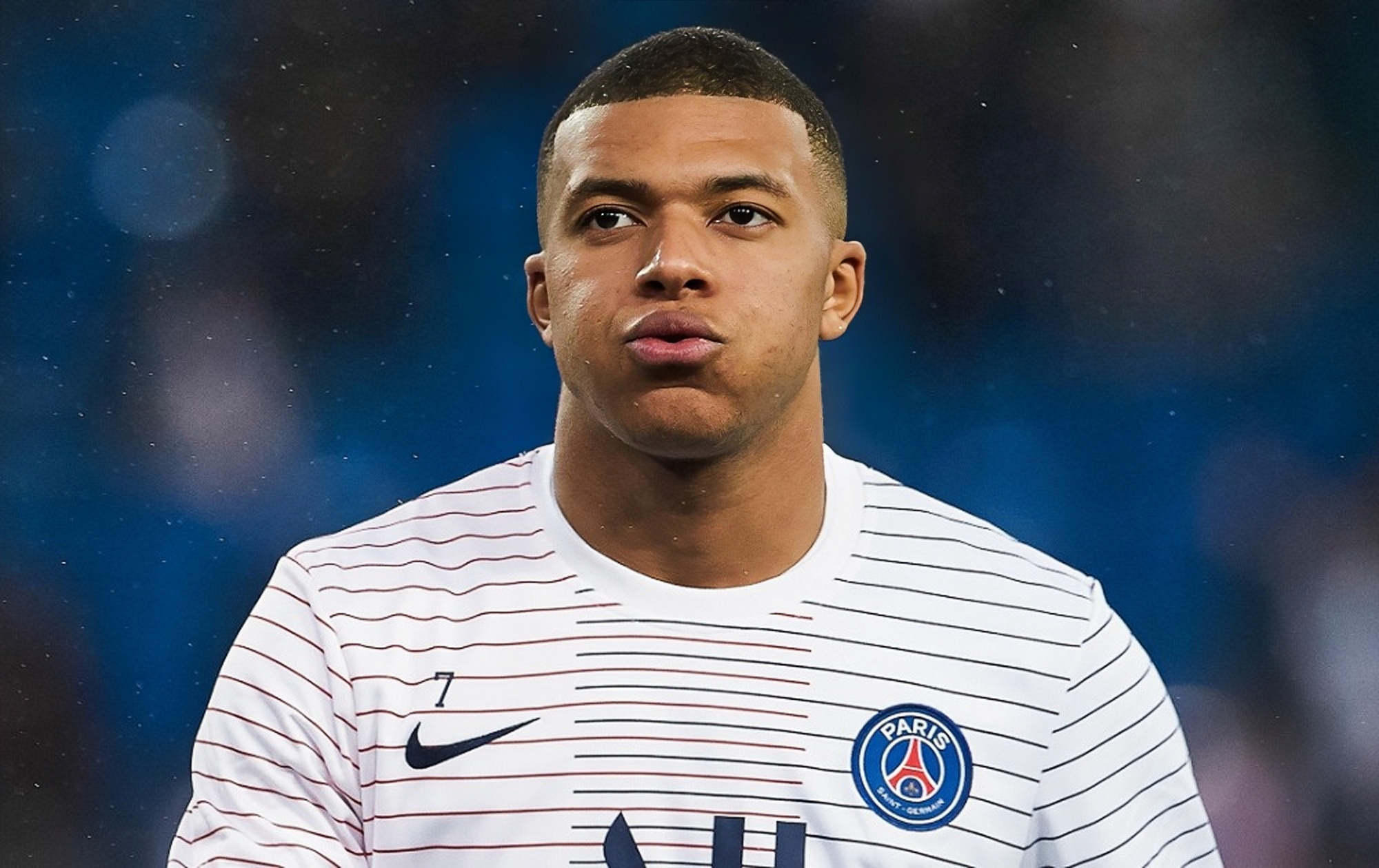 他刚在踢上港的比赛爆发，就被老东家解约离队，球迷建议来中超（刚在对阵上港一战爆发，却被老东家解约离队，球迷呼吁转投中超）